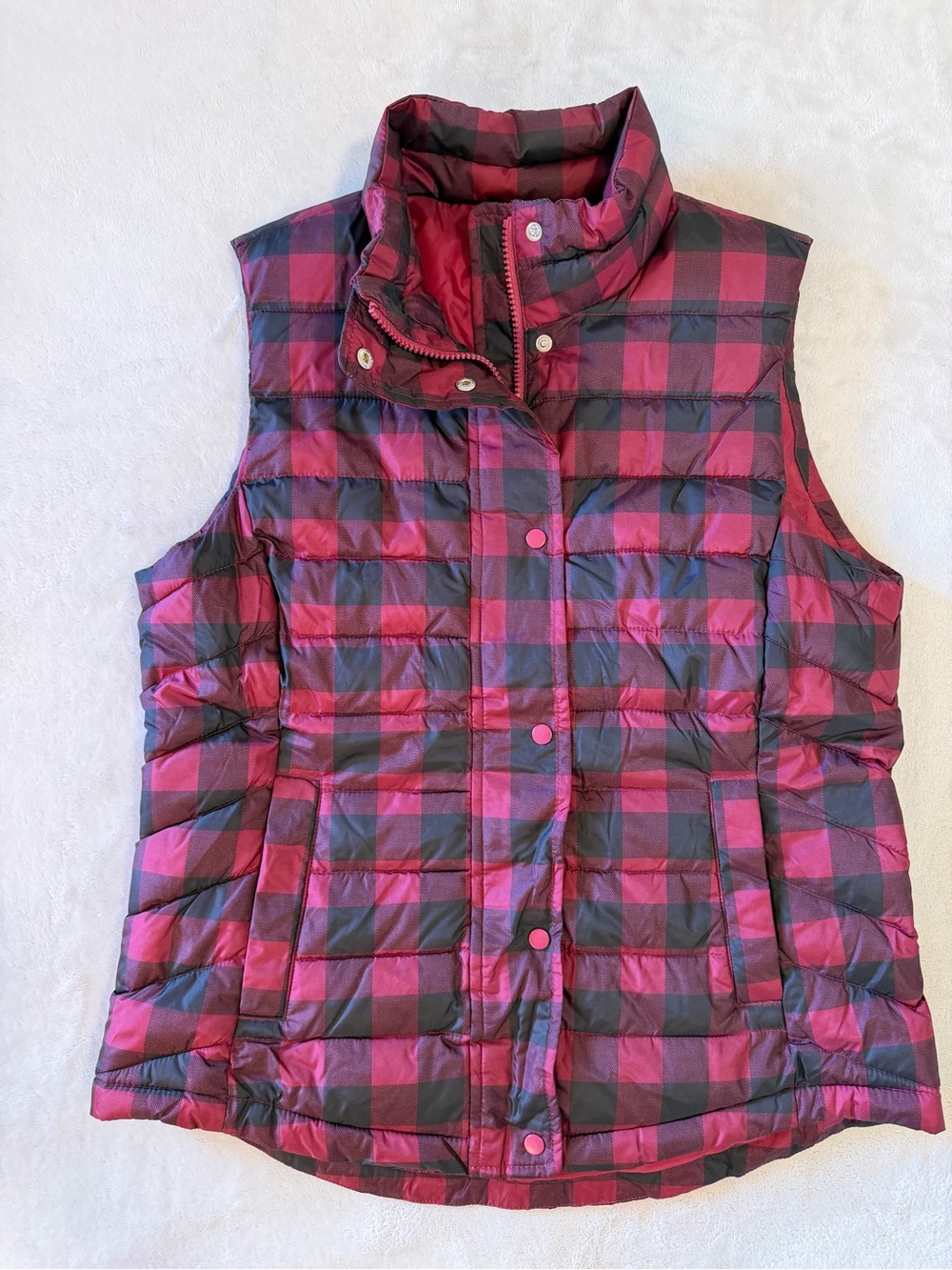 Women’s GAP Quilted Plaid Puffer Vest